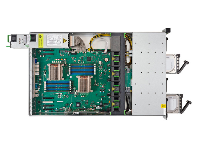 Сервер Fujitsu PRIMERGY RX2520 M1 для сложных корпоративных сред изображение 18938 Сервер Fujitsu PRIMERGY RX2520 M1 для сложных корпоративных сред изображение 18938